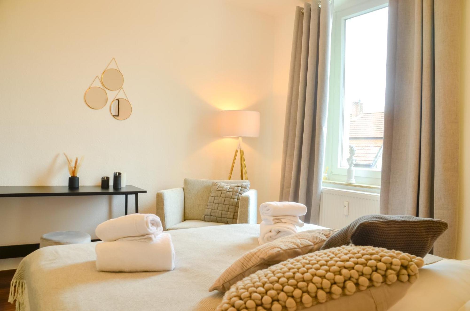 Milpau Buer 3 - Modernes Und Zentrales Premium-apartment Mit Queensize-bett, Netflix, Nespresso Und Smart-tv Apartment Gelsenkirchen